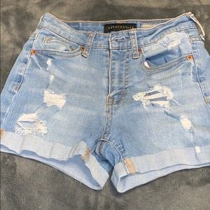 Light wash ripped jean shorts